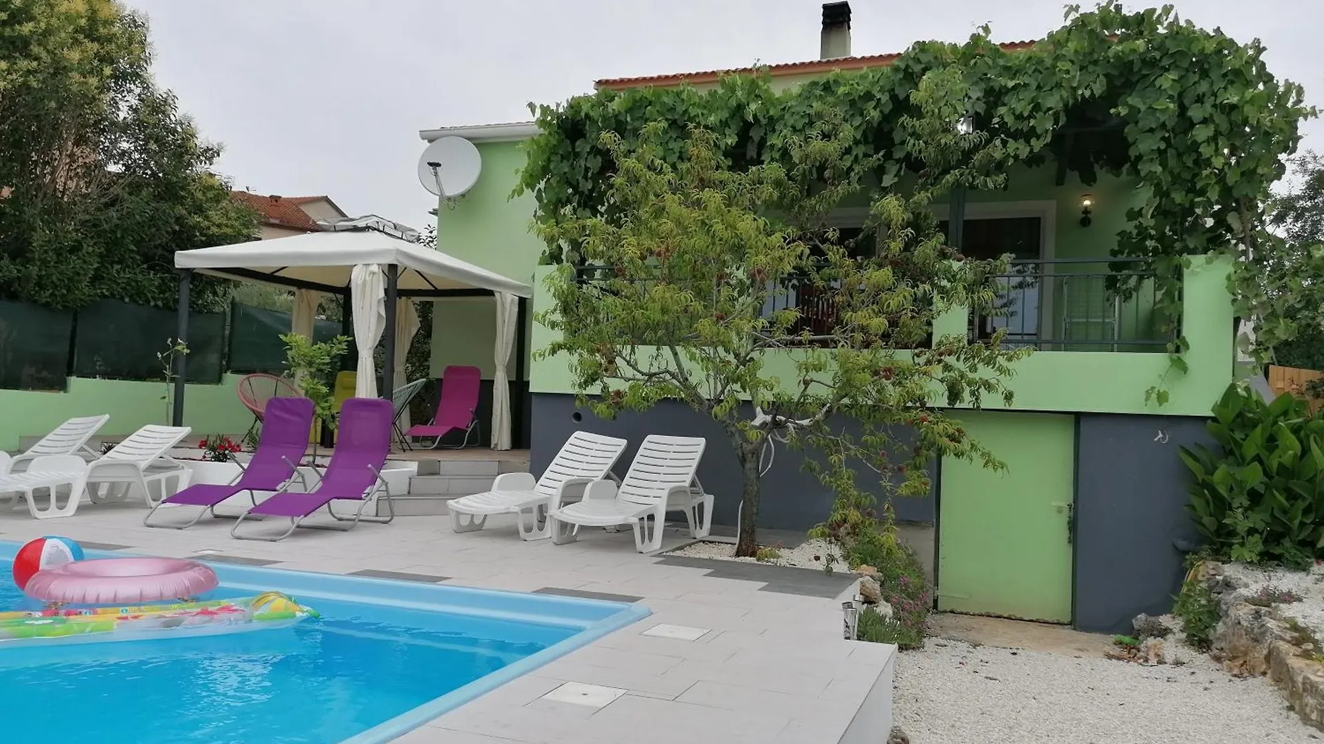 Luxury Art Apartment Pula Hırvatistan