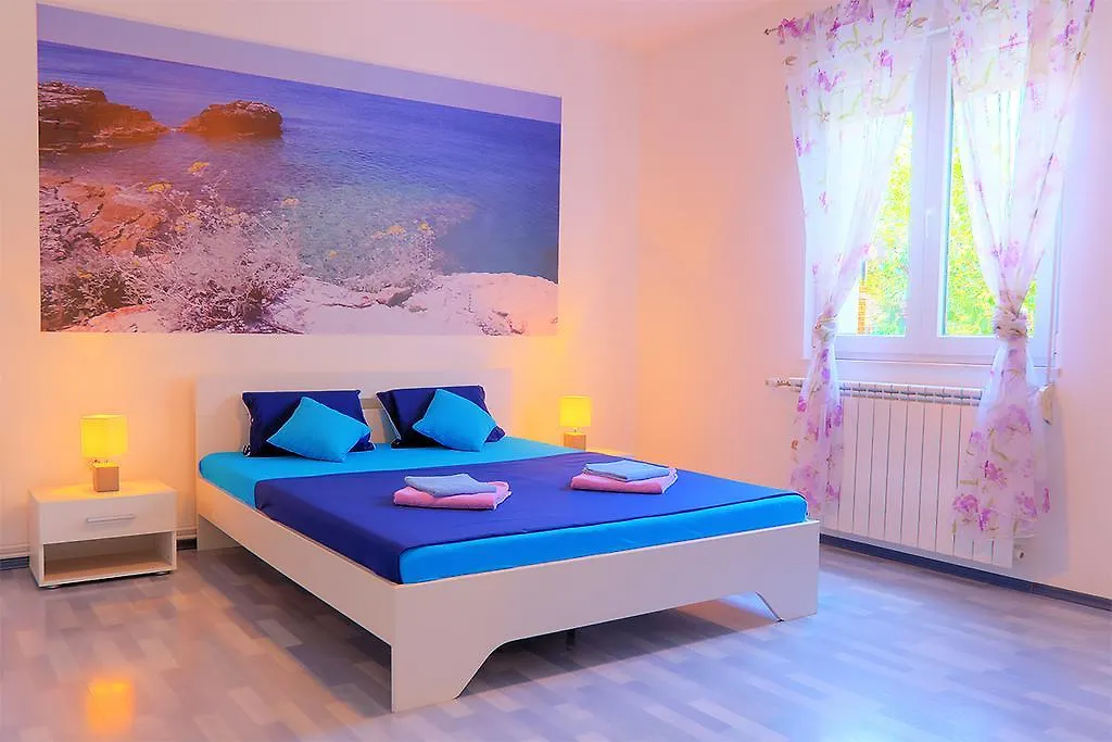 Luxury Art Apartment Pula Hırvatistan
